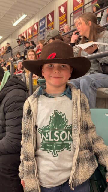 WESTERN NIGHT 🐴🤠
A big shoutout to everyone who came out and showed off their best country outfits! You all looked the part and brought plenty of cowboy spirit to the rink.
Congratulations to our costume contest winners, who rode off with Nelson Leafs jerseys!
Another great night at the NDCC with our Leafs community! 🏒💚